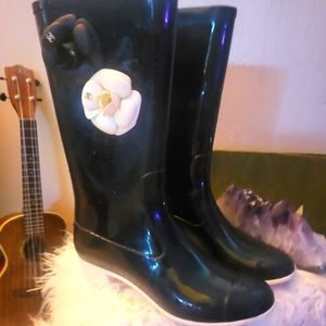 Gorgeous Chanel Rain Boots 7